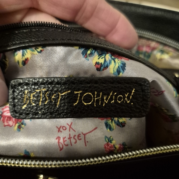 Betsey Johnson Quilted Satchel Leopard Bow Floral Lining Black White Rare - Picture 9 of 10